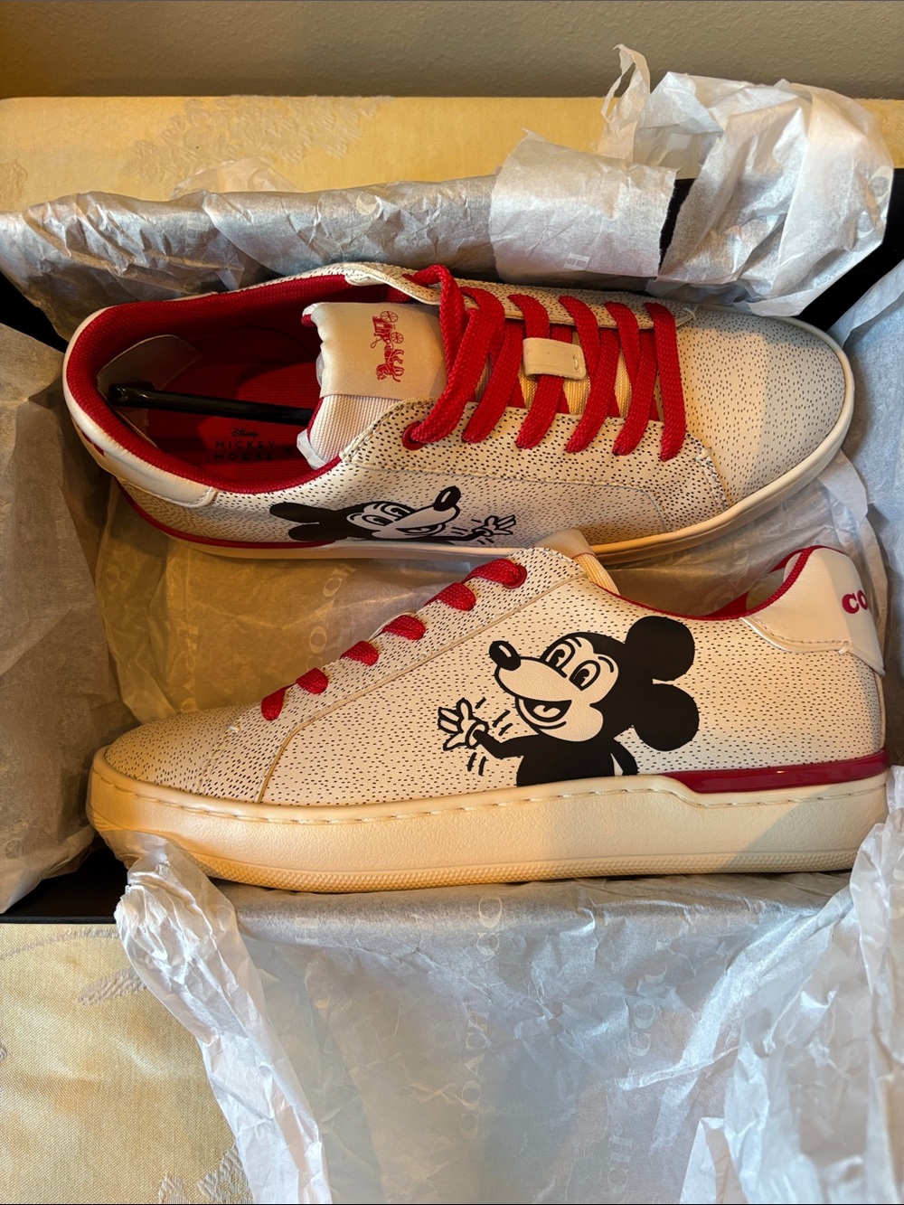 Coach Keith Haring Disney Mickey Mouse Low-Top Women’s size 8 Sneakers. BNIB